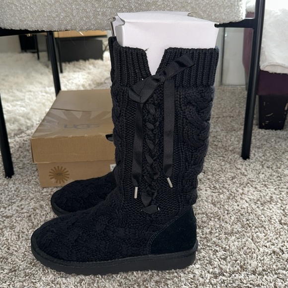 Ugg Mahalya tall black lace up tie sweater boots 7 - Picture 5 of 15